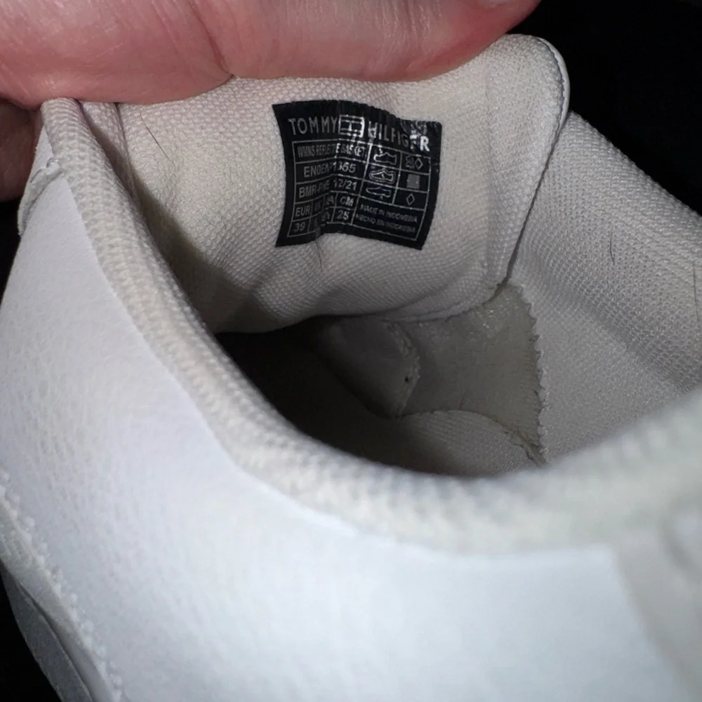 Tommy Jeans Classic Trainers Tennis Shoes - Picture 12 of 12